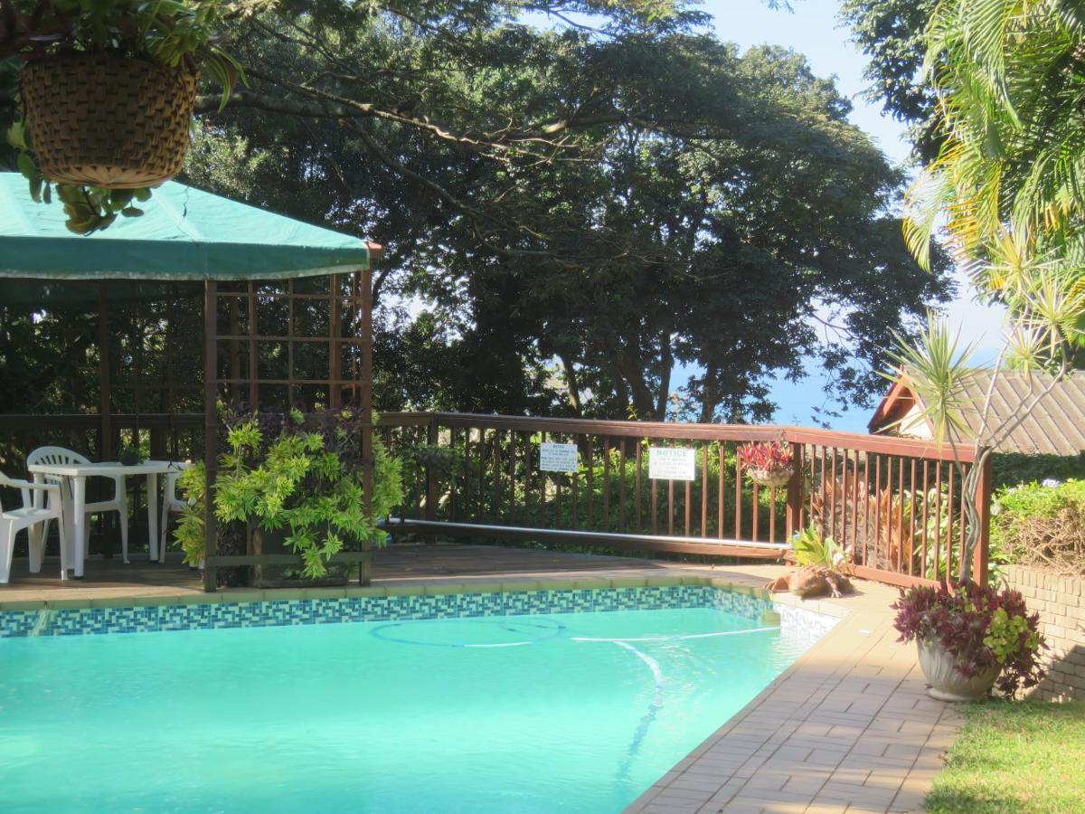 Mdoni House Guest Lodge Port Shepstone Exterior photo